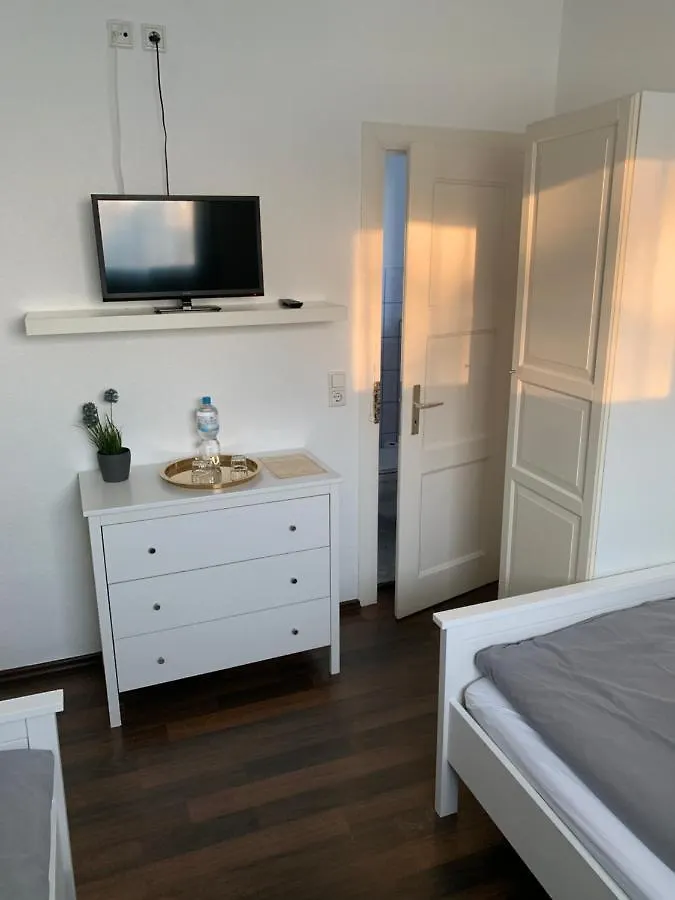 Bed and Breakfast Zum Armen Mann Дюссельдорф Отель типа 
